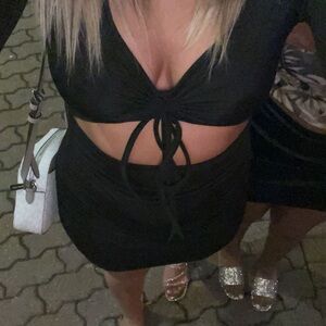 Black tie front middle cut dress